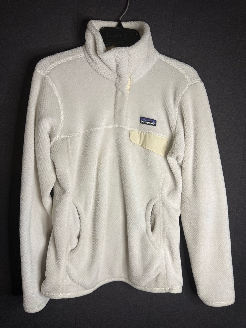 Patagonia Women Cream Zip-Up Fleece Pullover